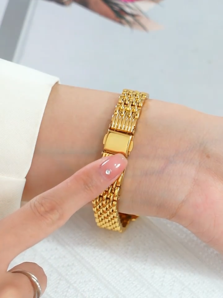 ZEVORA Regalia Link Watch – Gold