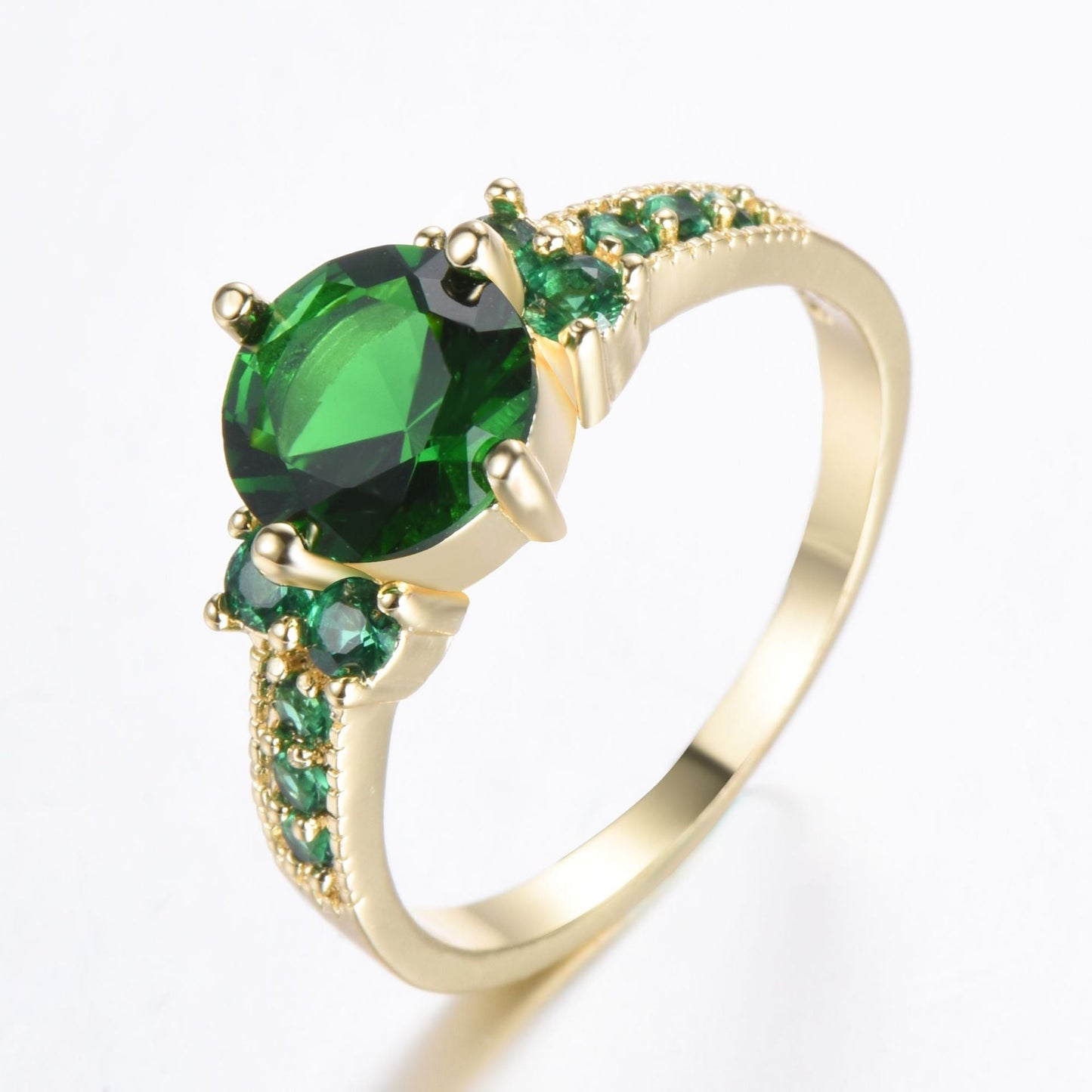 ZEVORA Celia Ferrowyn Ring – Gold