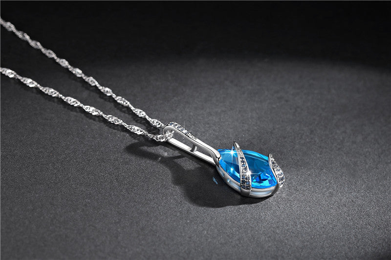 ZEVORA Seraphina Thorne Jewelry Set – White Gold