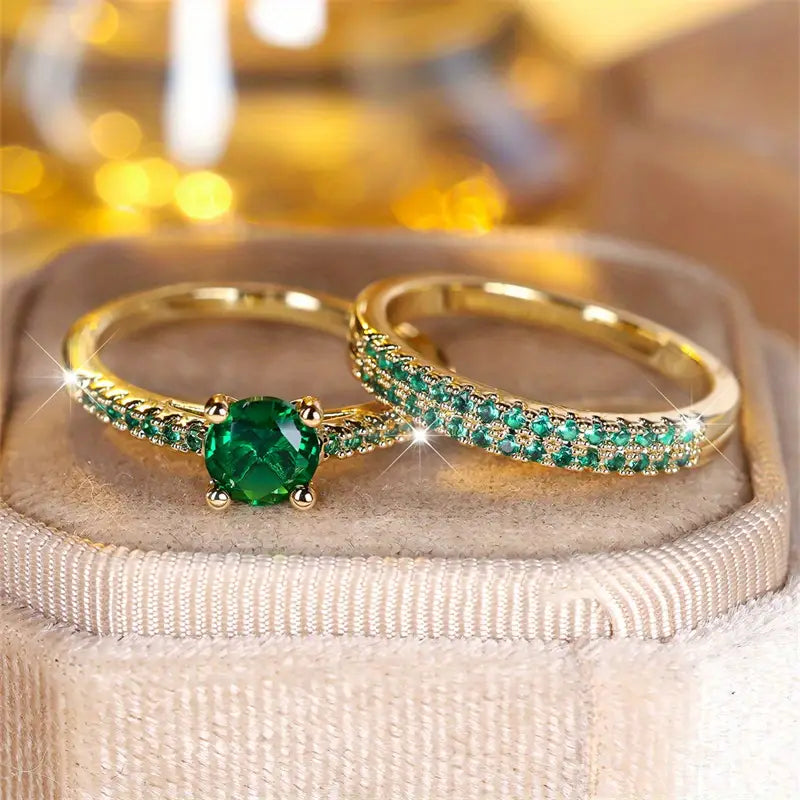 ZEVORA Serena Emerald Duo Ring Set – 18K Gold Stackable Emerald Ring Set