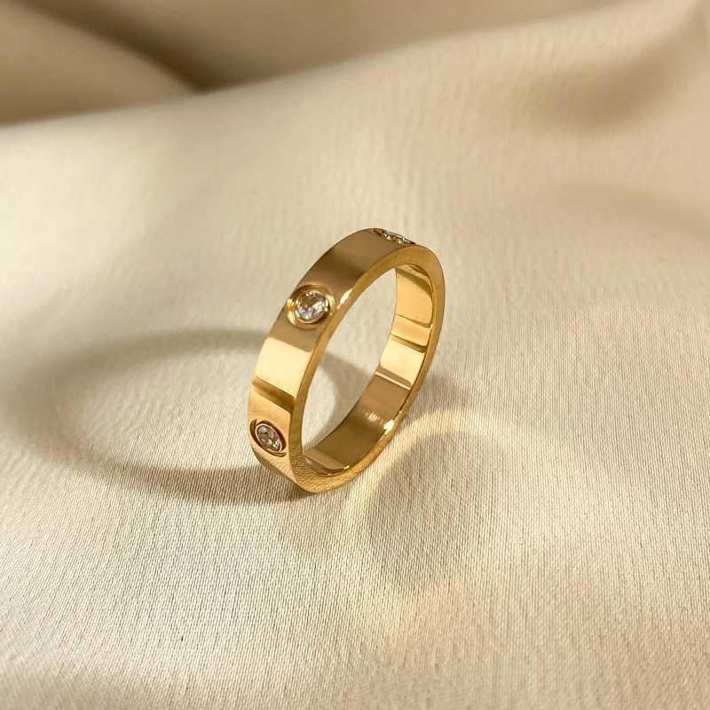 ZEVORA Gelsomina Ravetti Ring – Handmade Rose Gold Jasmine-Inspired Jewelry
