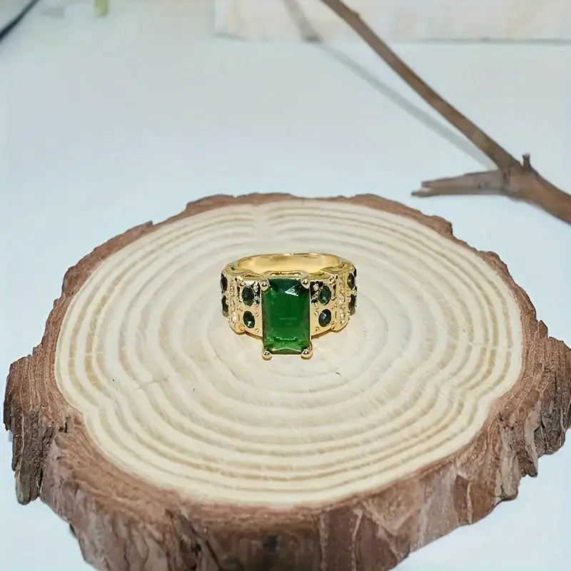 ZEVORA Averine Virdara Ring – Handmade Gold & Emerald Jewelry