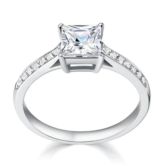 ZEVORA Leontina Gualtieri White Gold Ring