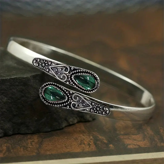 ZEVORA Esmeralda Devereux Bracelet – Handmade White Gold & Emerald Jewelry