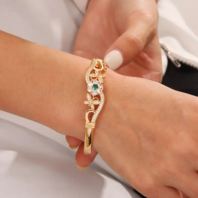 ZEVORA Isla Beaumont Bracelet – Handmade Gold & Emerald Jewelry