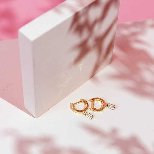 ZEVORA Bar Drop Earrings – Gold Minimalist Linear Bar Drop Earrings
