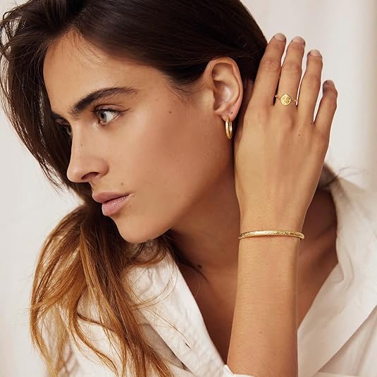 ZEVORA Roselina Vescovo Ring – Handmade Gold Jewelry