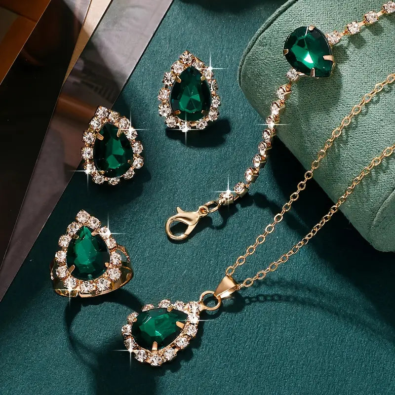 ZEVORA Elisandre Vermont Jewelry Set – Gold