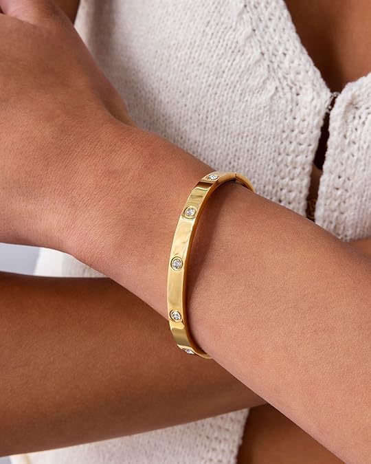 ZEVORA Halo Dot Bracelet – Handmade Gold Jewelry