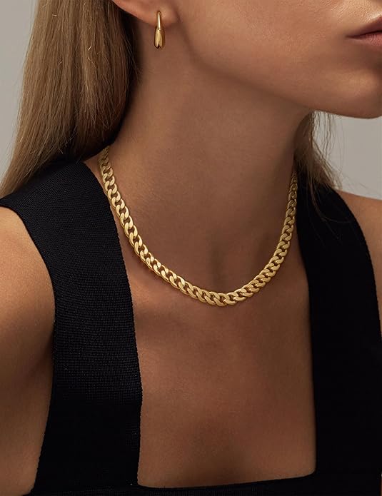 ZEVORA Chunky Cuban Link Necklace – Gold