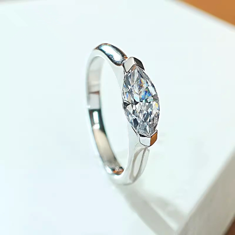 ZEVORA Cleo Arden Ring – Handmade White Gold Jewelry