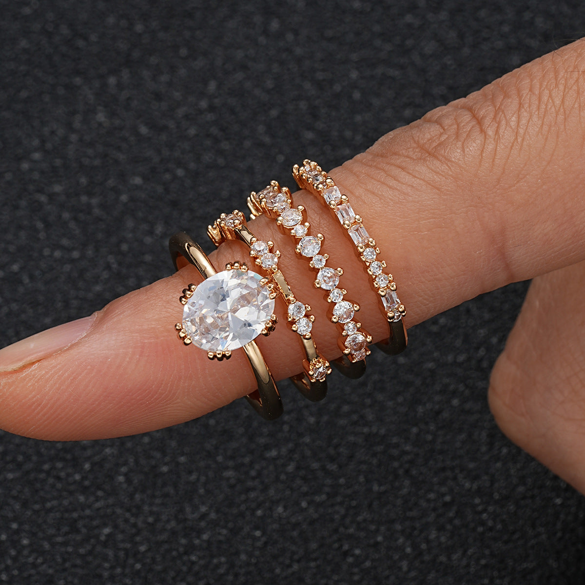 ZEVORA Solène Viremont Ring Set – Gold