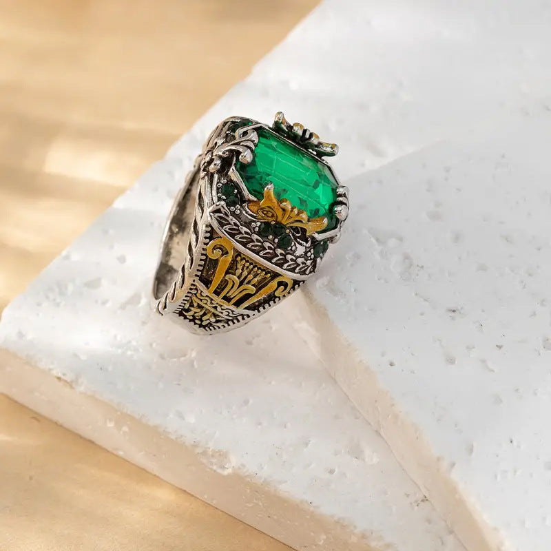 ZEVORA Klara Emerin Ring – 18K Mixed Gold Emerald Stone Ring