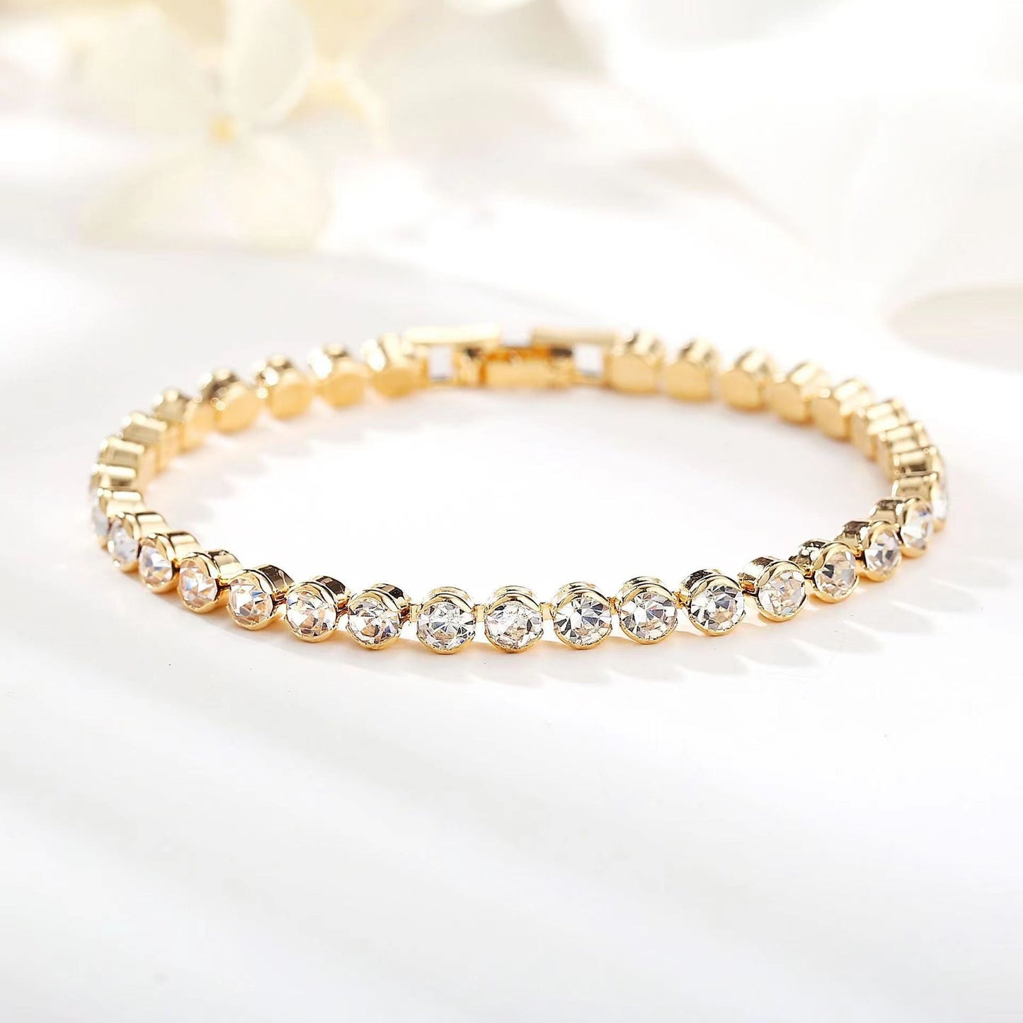 ZEVORA Round Cut Tennis Bracelet – Gold