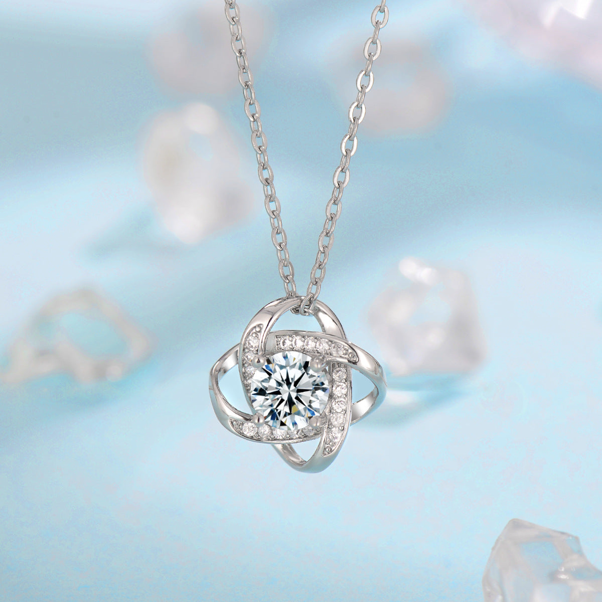 ZEVORA Fleur de Givre Clover Knot Jewelry Set – White Gold