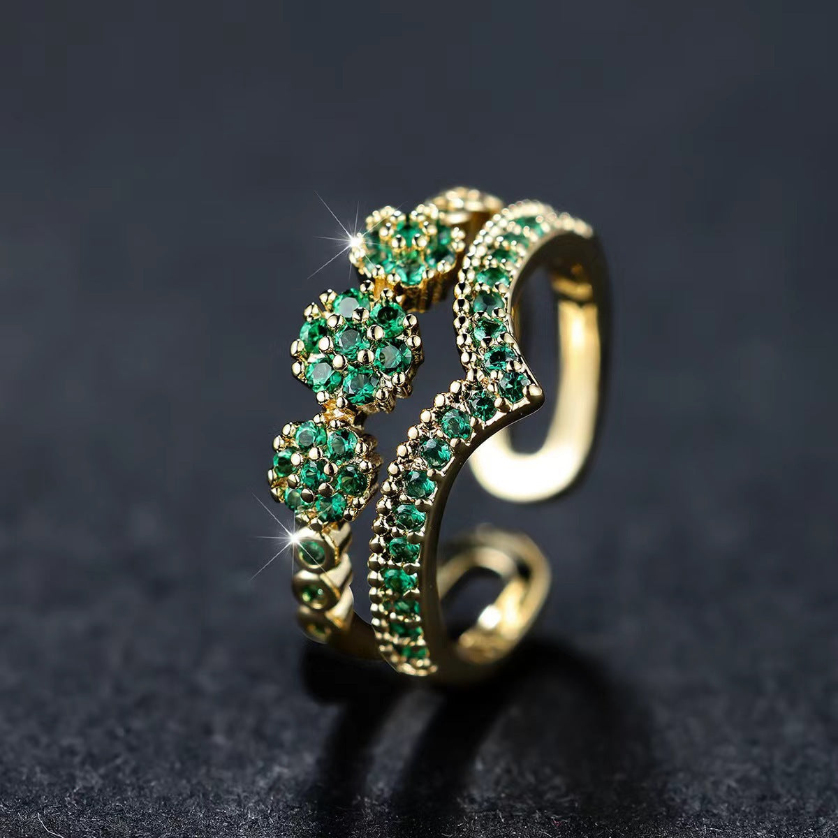 ZEVORA Nerisse Valgarde Ring – Gold