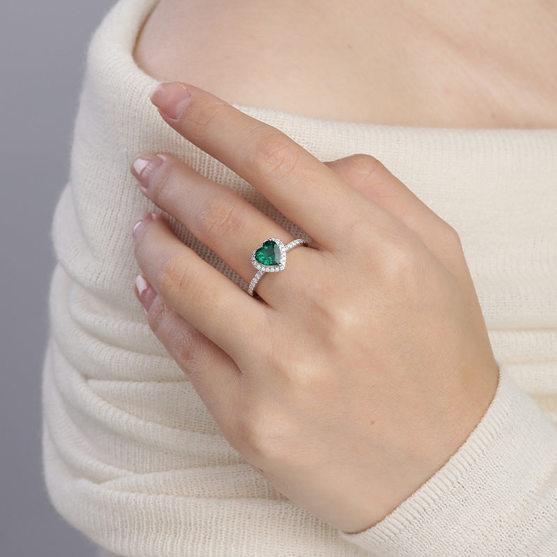 ZEVORA Delara Virenza Ring – Handmade White Gold & Emerald Jewelry