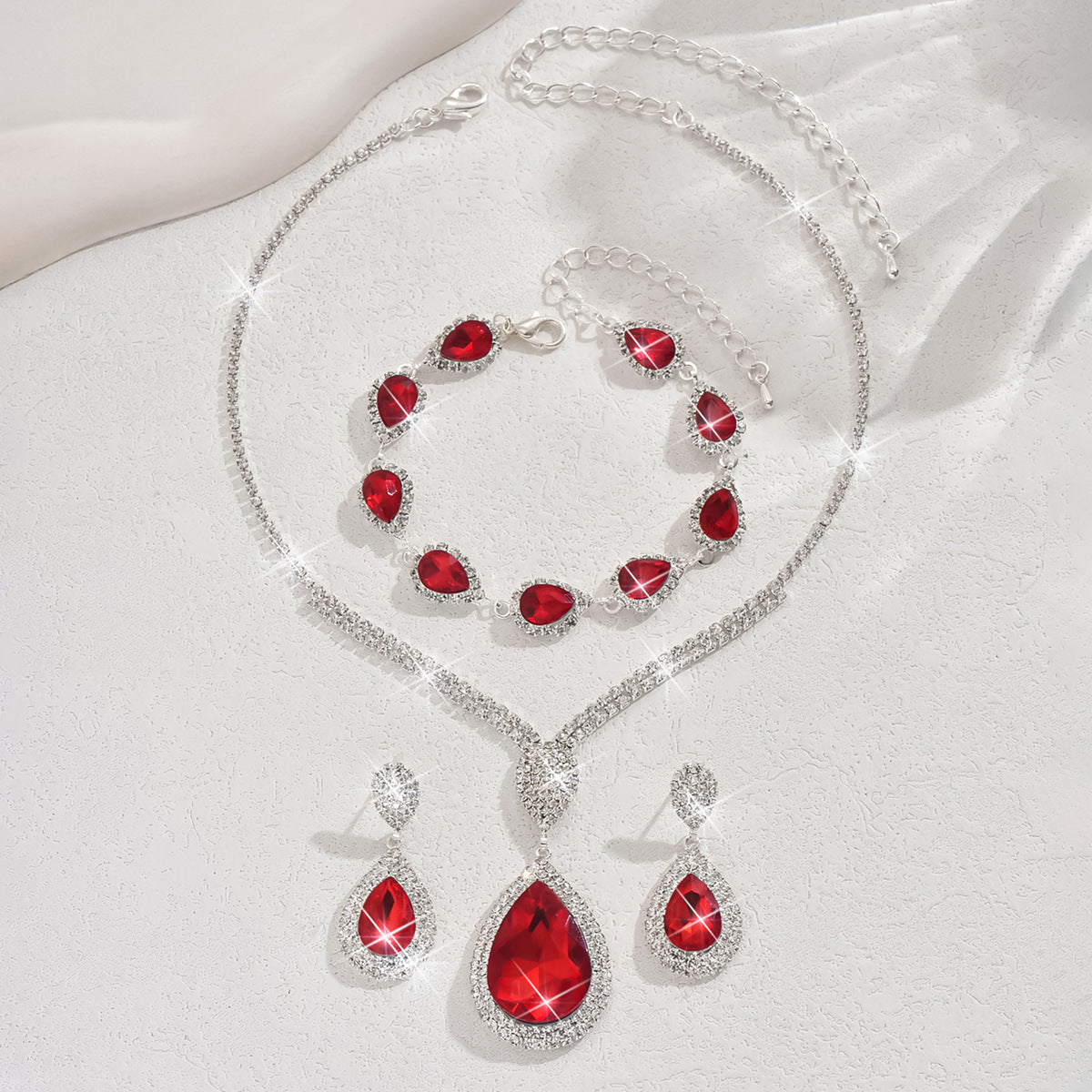 ZEVORA Thalira Bloodwynne 18K White Gold Jewelry Set – Handmade & Hypoallergenic