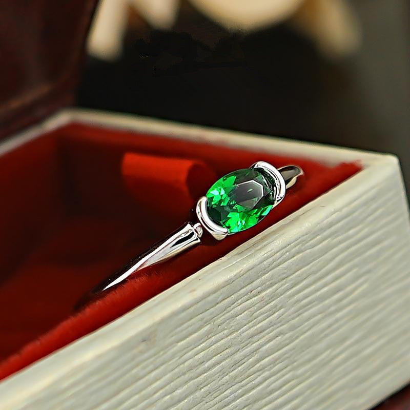 ZEVORA Naya Verdelle Ring – Handmade White Gold & Green Stone Jewelry