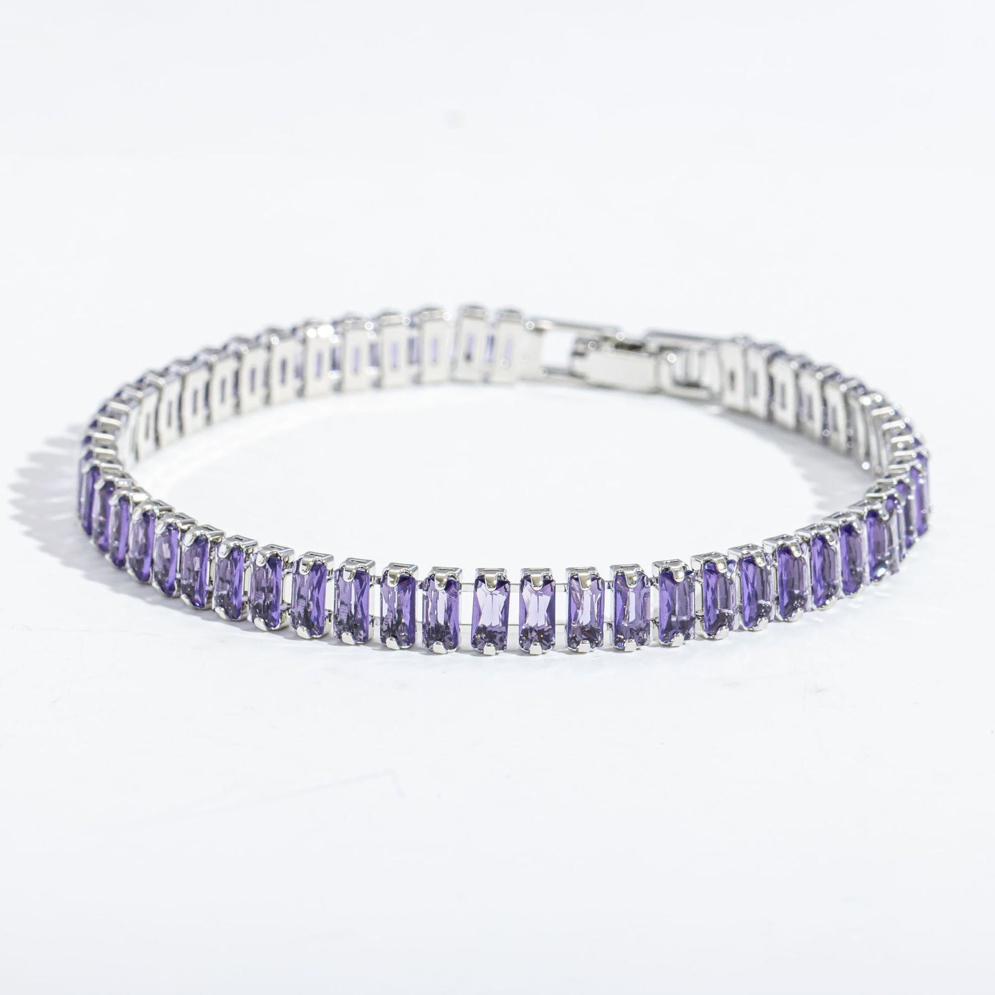 ZEVORA Amethyst Vertéa Tennis Bracelet – White Gold