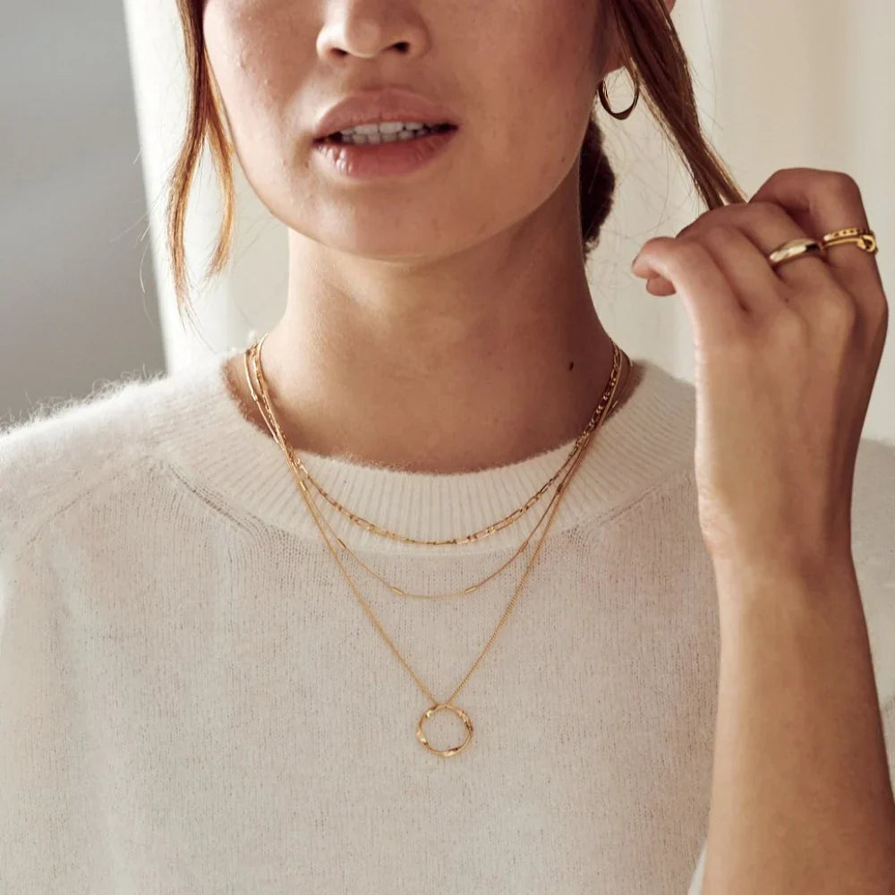 ZEVORA Open Circle Three Row Necklace – Gold