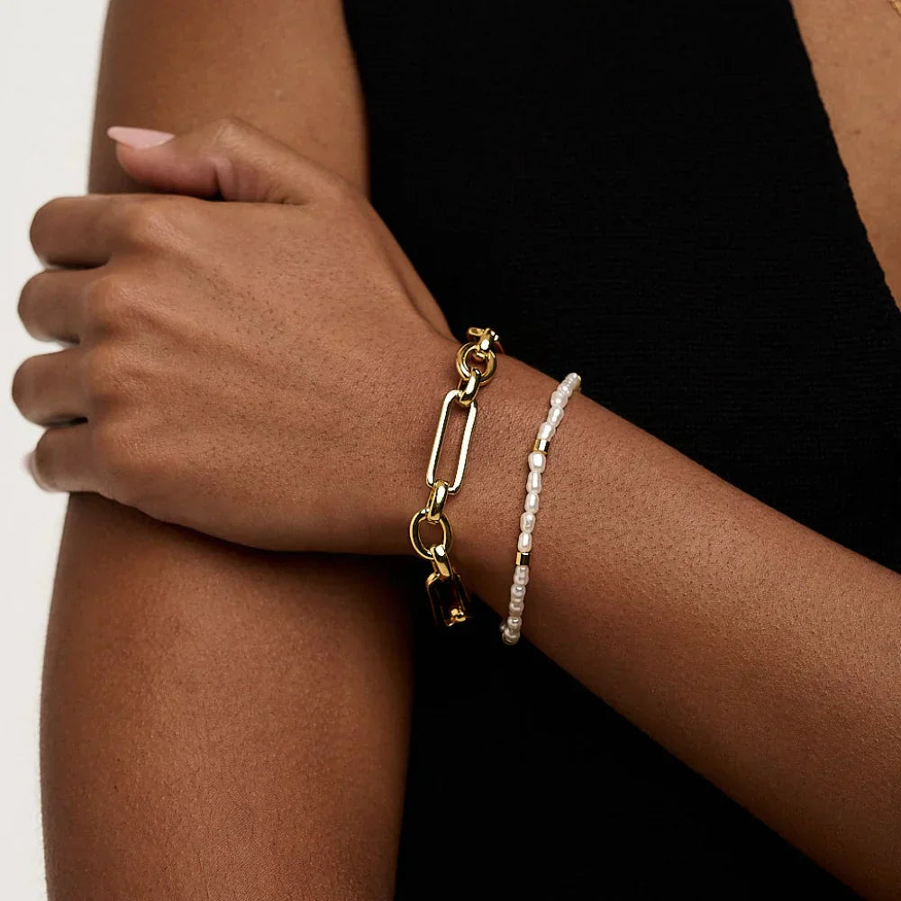 ZEVORA Link T-Bar Bracelet – Handmade Gold Chain Jewelry