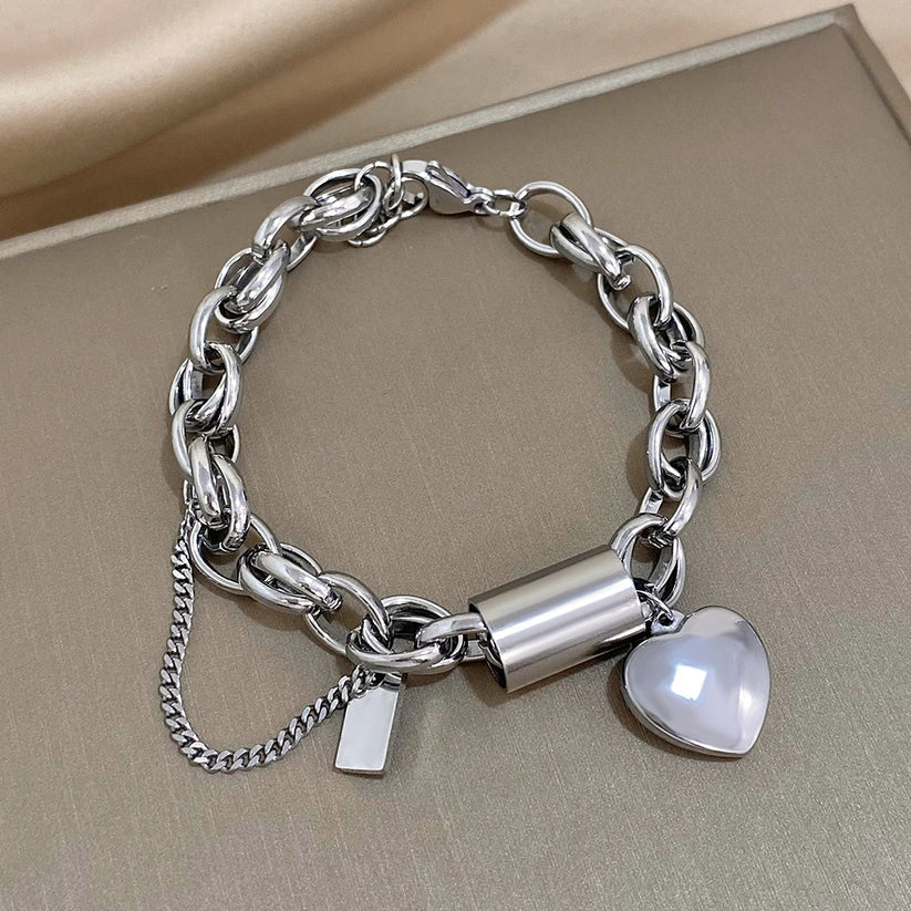 ZEVORA Heartened Chunky Bracelet – Handmade Gold Jewelry