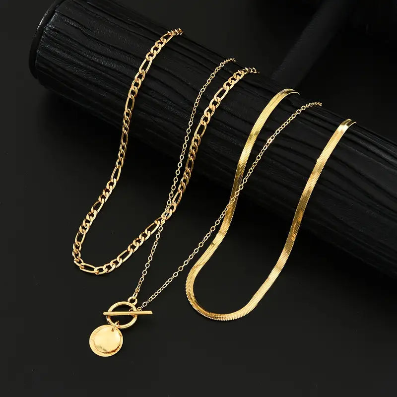 ZEVORA Savira Textured Coin Layered Necklace – Gold