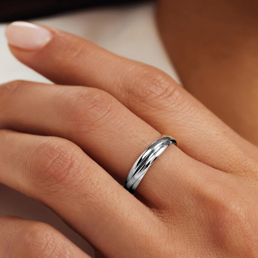 ZEVORA Léna Trielle Ring – White Gold & Gold
