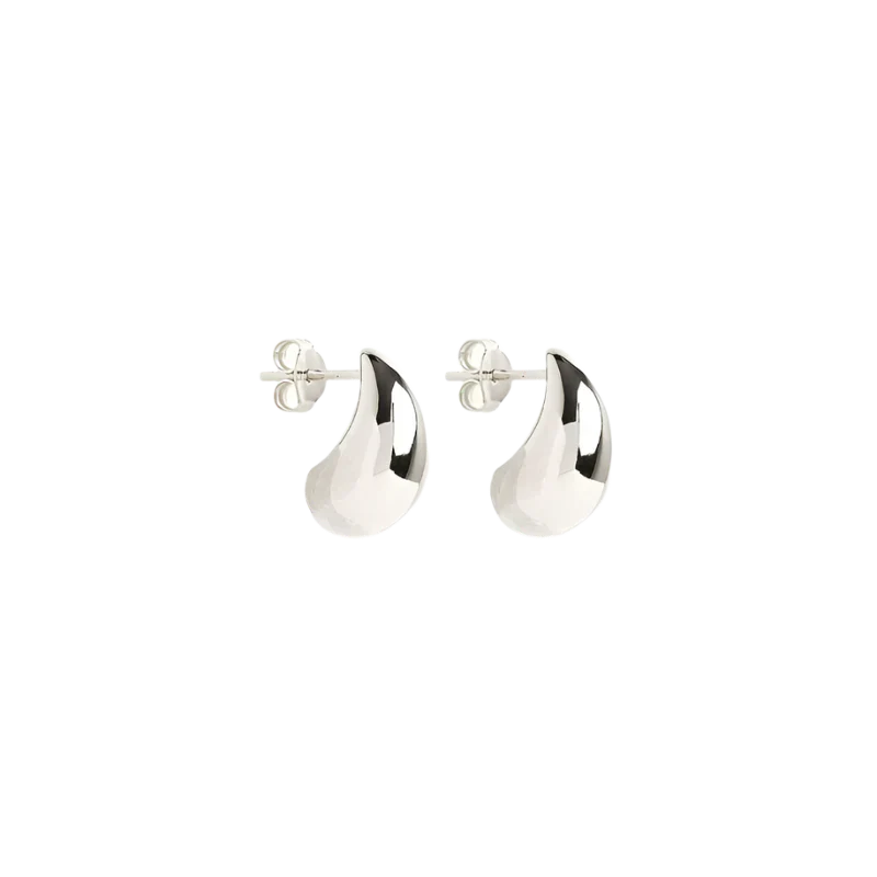 ZEVORA Mato Drop Earrings – 18K White Gold Sculptural Drop Earrings