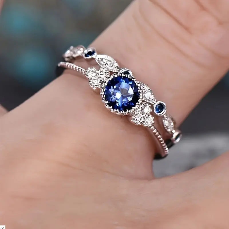 ZEVORA Sapphriel Crown Ring Set – White Gold