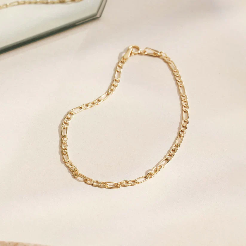 ZEVORA Neris Alaine Bracelet – Handmade Gold Jewelry