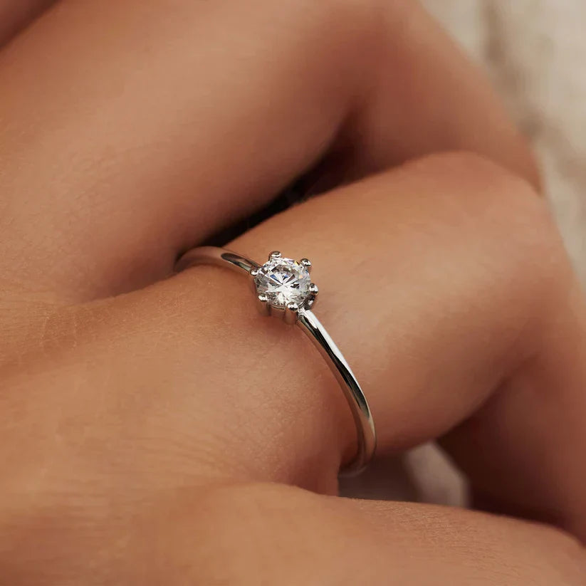 ZEVORA Abella Maris Ring – Handmade White Gold Ocean-Inspired Jewelry