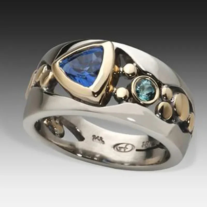 ZEVORA Antique Ice Gem Ring – 18K White Gold Gemstone Statement Ring