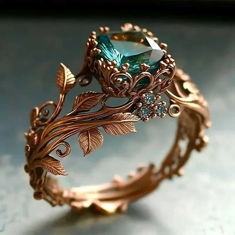ZEVORA Forestlight Crystal Ring – Rose Gold