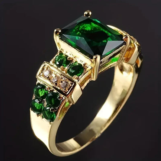 ZEVORA Exquisite Emerald Ring – 18K Gold Emerald Gemstone Statement Ring