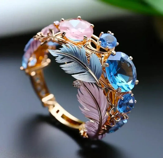 ZEVORA Antique Exotic Feather Crystal Ring – Gold