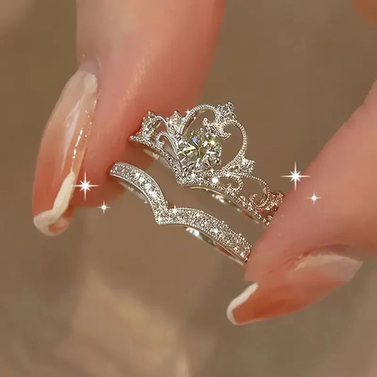 ZEVORA Shiny Crown Silver Ring Set – White Gold