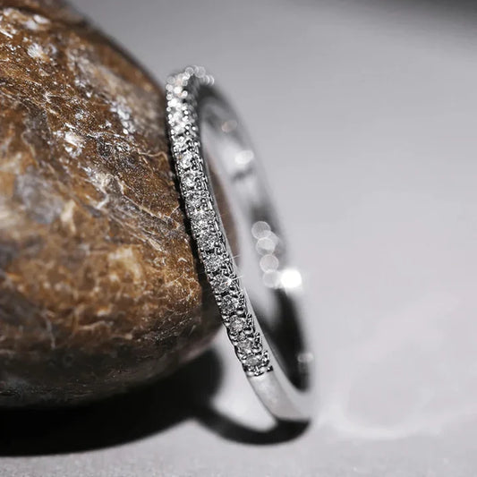 ZEVORA Palmina Verdalis Ring – Handmade White Gold & Green Stone Jewelry